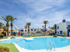 Holiday home in Roquetas de Mar by the sea